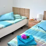 Appartement CENTRAL max. 8 Personen COSTA CALMA WiFi * Costa Calma